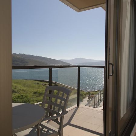 Apartamentos Turisticos Playa De Osmo Corme 외부 사진