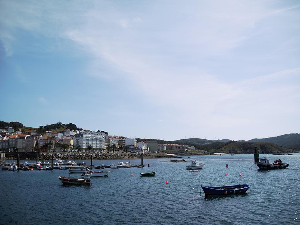Apartamentos Turisticos Playa De Osmo Corme 외부 사진