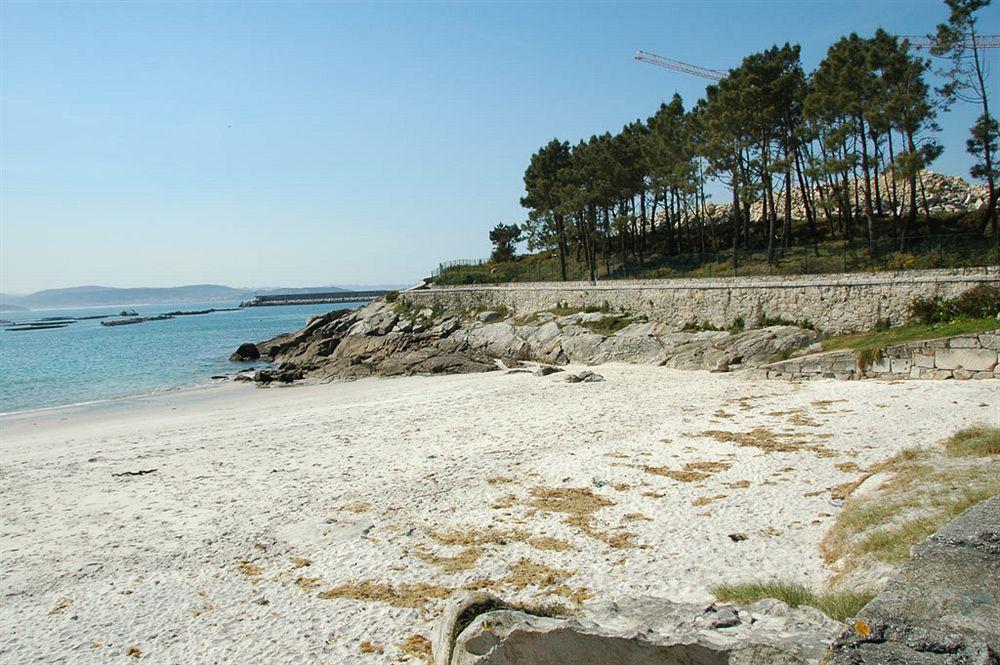 Apartamentos Turisticos Playa De Osmo Corme 외부 사진