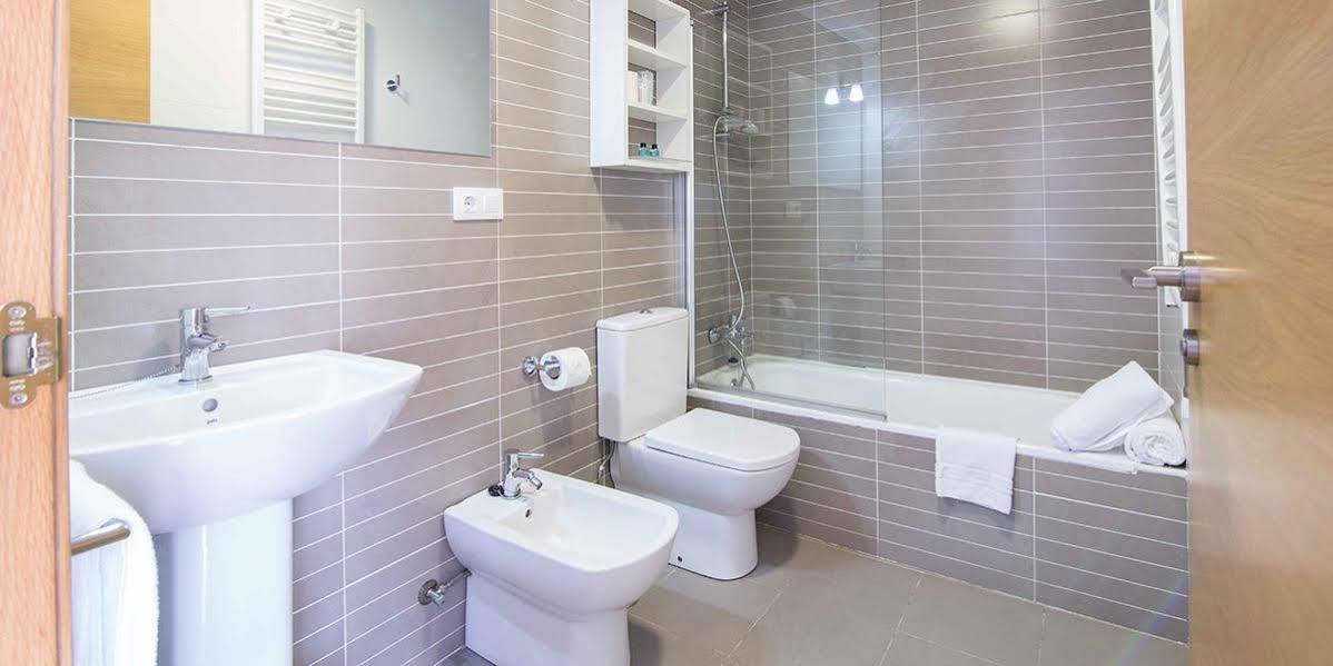 Apartamentos Turisticos Playa De Osmo Corme 외부 사진