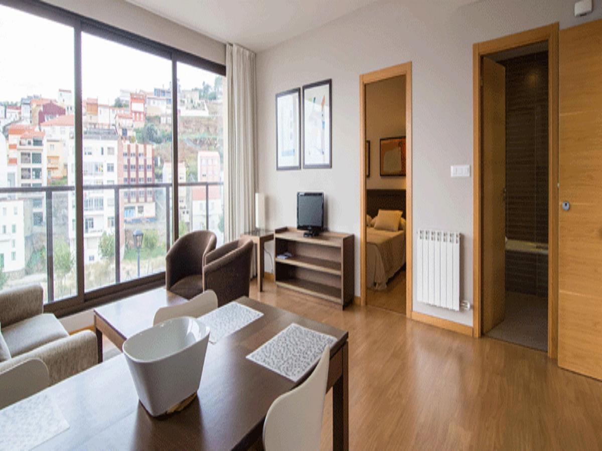 Apartamentos Turisticos Playa De Osmo Corme 외부 사진