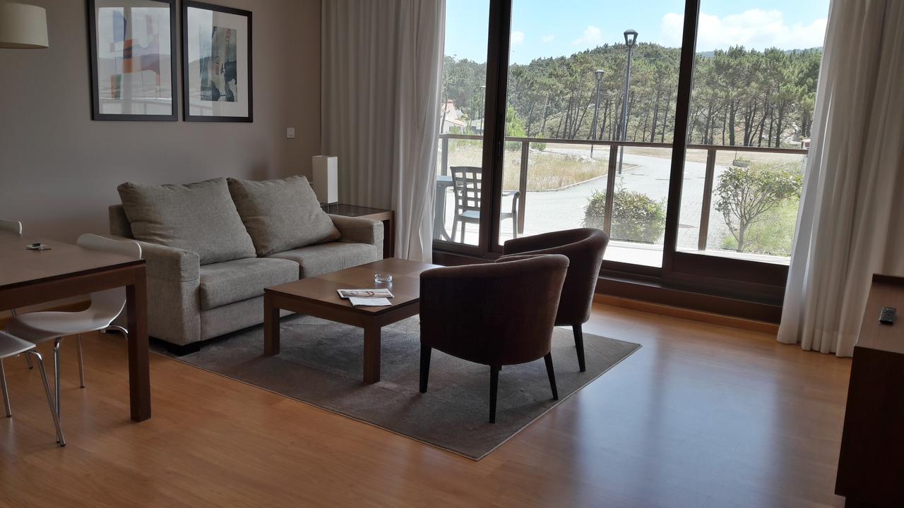 Apartamentos Turisticos Playa De Osmo Corme 외부 사진