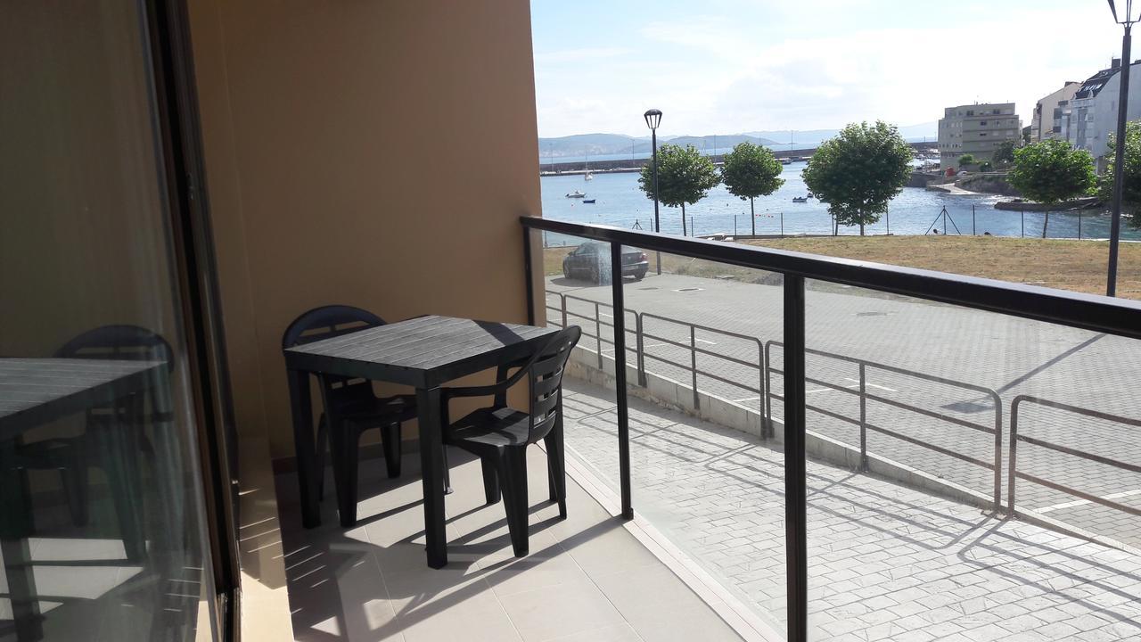 Apartamentos Turisticos Playa De Osmo Corme 외부 사진